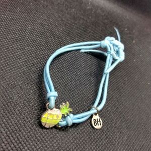 Pineapple best‎ friends bracelet